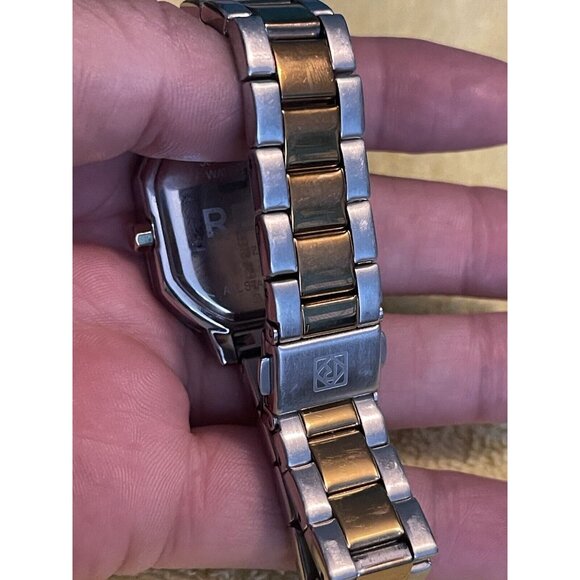 Relic Analog Wristwatch All Stainless Steel Gold Tone (needs Battery) - Picture 5 of 9